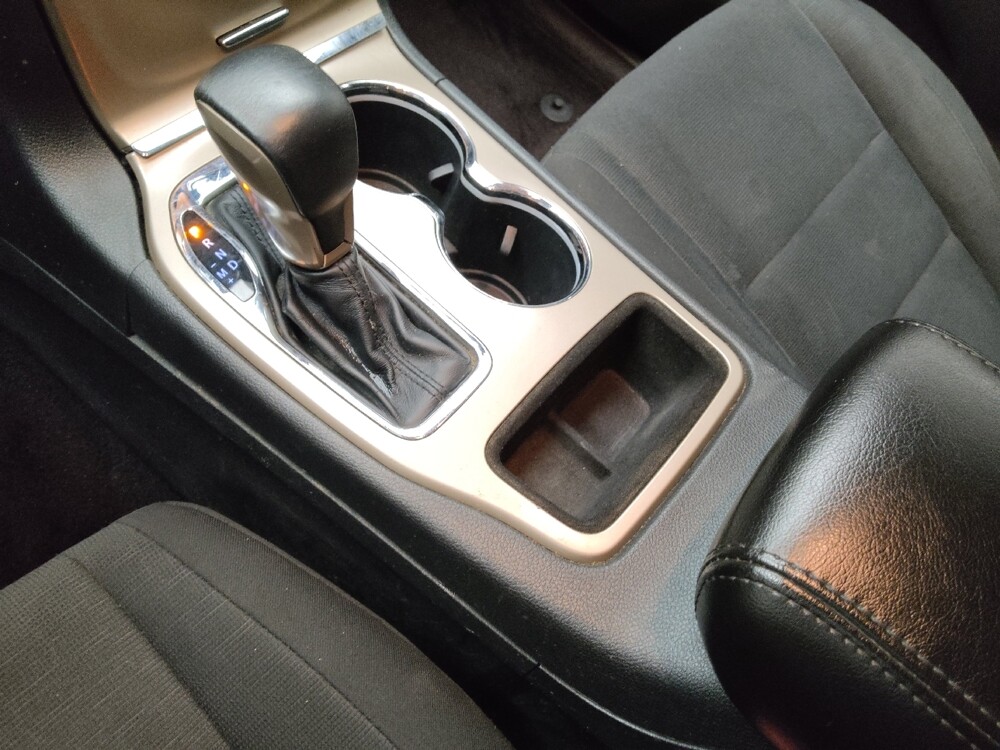 2016 Jeep Grand Cherokee in Taylor, MI 48180 - 18086513 26