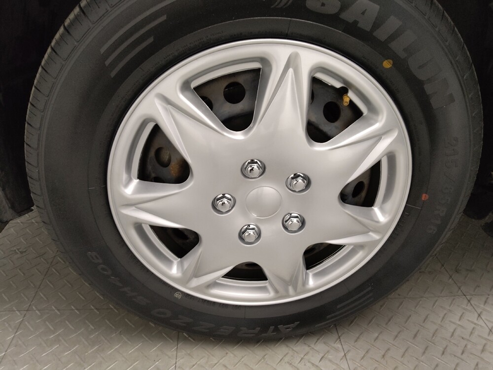 2017 Nissan Rogue Sport in Oklahoma City, OK 73139 - 18086515 31