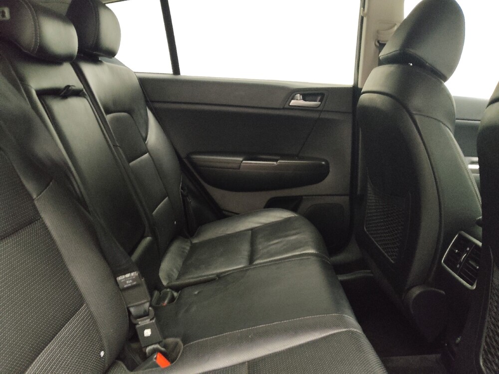 2017 Kia Sportage in Eastpointe, MI 48021 - 18086518 19