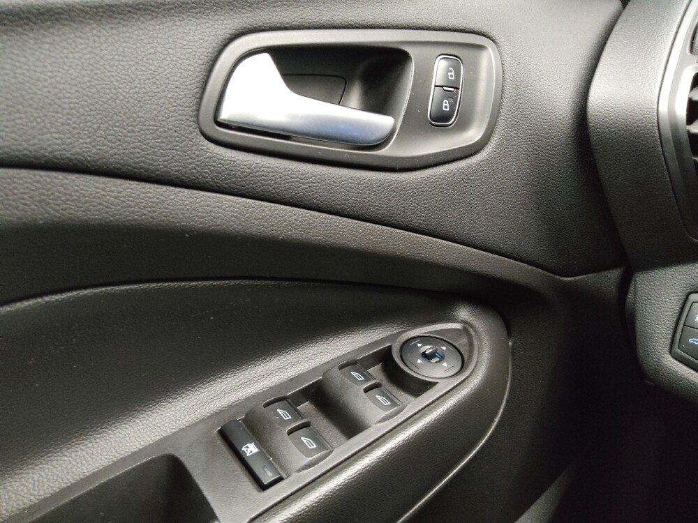 2018 Ford Escape in Eastpointe, MI 48021 - 18086519 27