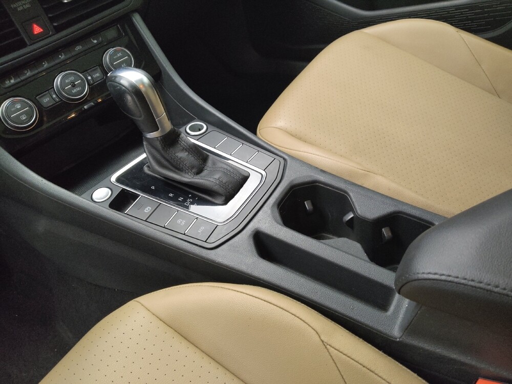 2019 Volkswagen Jetta in Denver, CO 80012 - 18086524 26