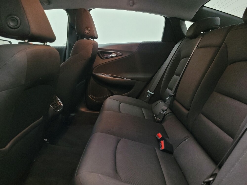 2022 Chevrolet Malibu in Midlothian, IL 60445 - 18086527 18