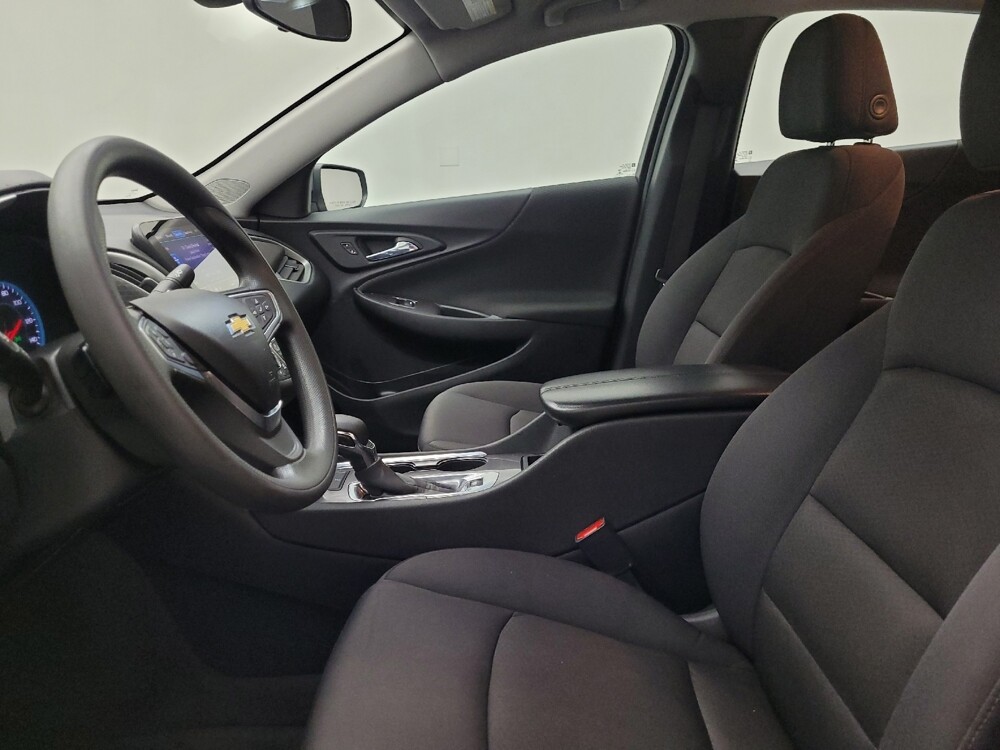 2022 Chevrolet Malibu in Midlothian, IL 60445 - 18086527 17