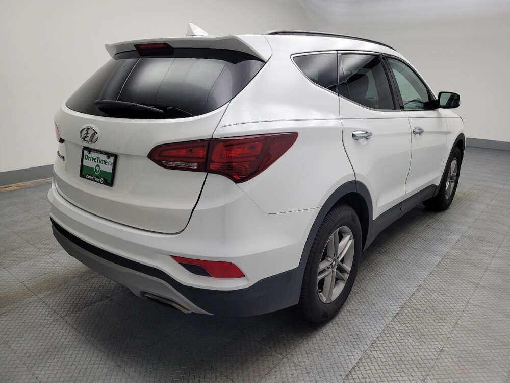 2017 Hyundai Santa Fe in Peoria, IL 61615 - 18086534 9