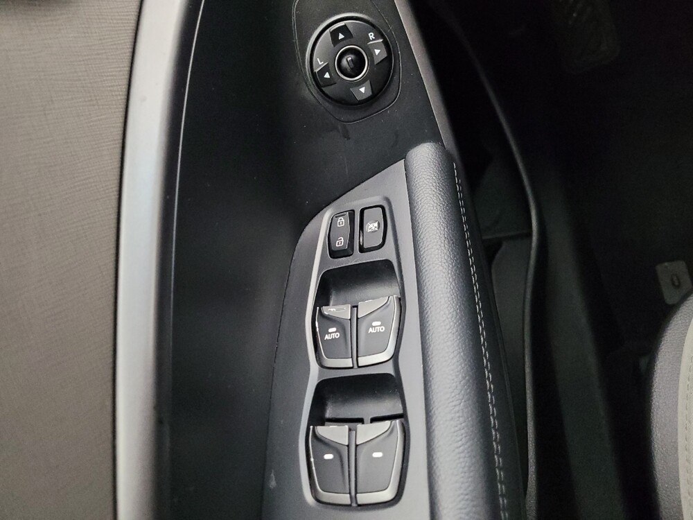 2017 Hyundai Santa Fe in Peoria, IL 61615 - 18086534 27