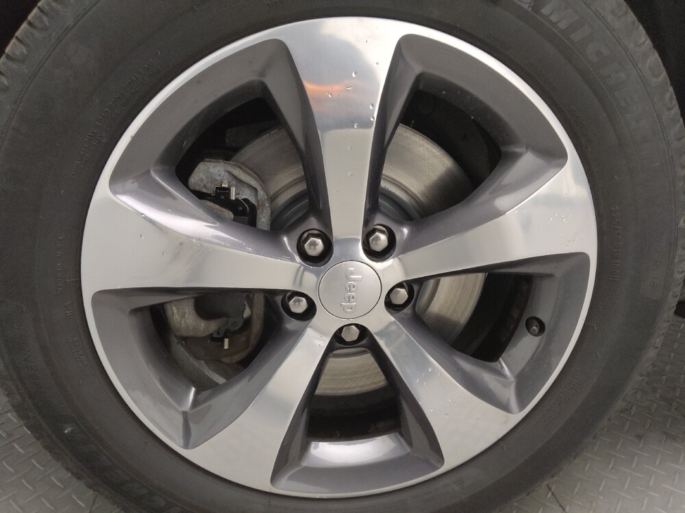 2019 Jeep Cherokee in Eastpointe, MI 48021 - 18086540 31