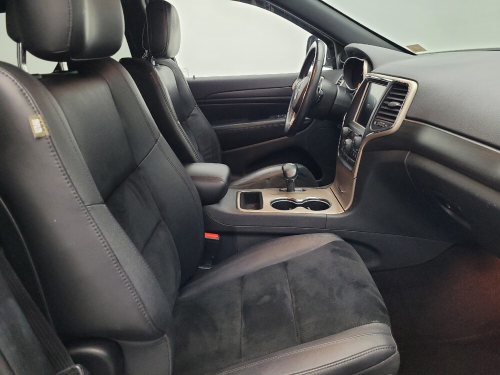 2015 Jeep Grand Cherokee in Jacksonville, FL 32225 - 18086541 21