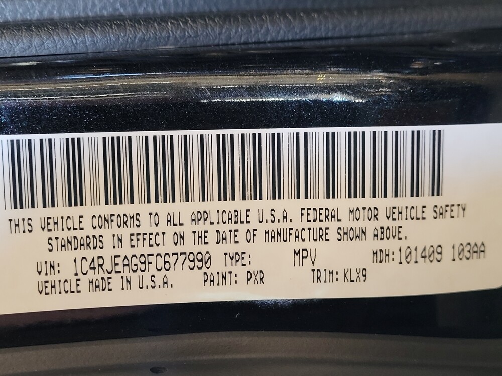 2015 Jeep Grand Cherokee in Jacksonville, FL 32225 - 18086541 33