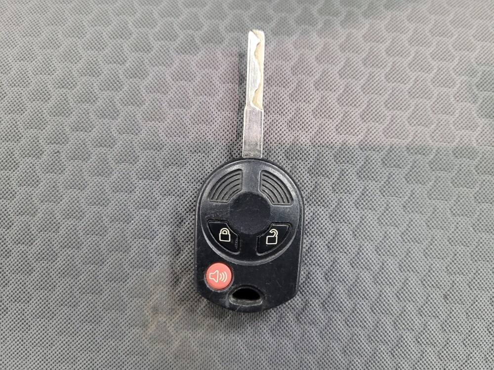 2017 Ford Escape in Las Vegas, NV 89102 - 18086545 32