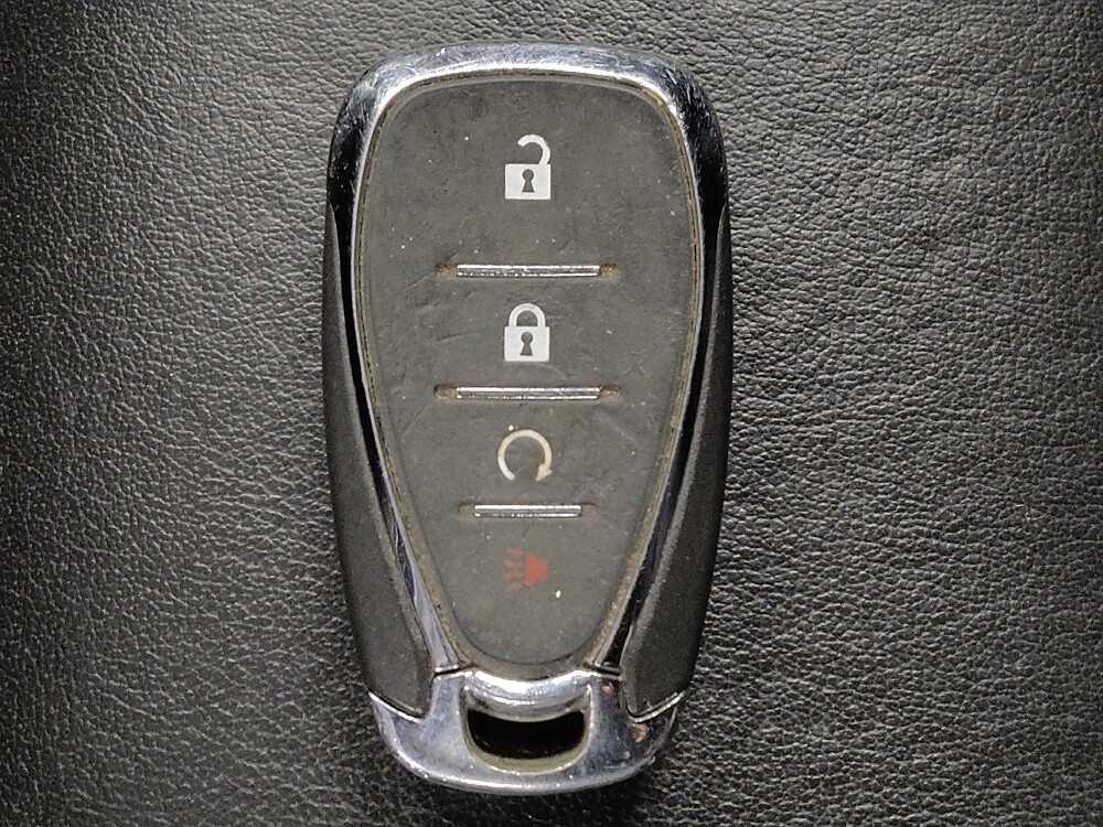 2021 Chevrolet Trax in Houston, TX 77060 - 18086549 32