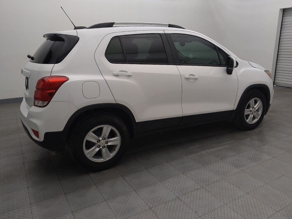 2021 Chevrolet Trax in Houston, TX 77060 - 18086549 10