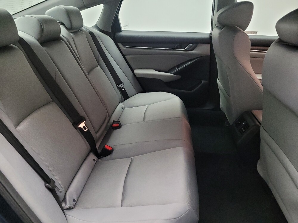 2020 Honda Accord in Downey, CA 90241 - 18086550 19