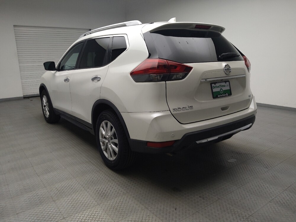 2019 Nissan Rogue in Taylor, MI 48180 - 18086552 5