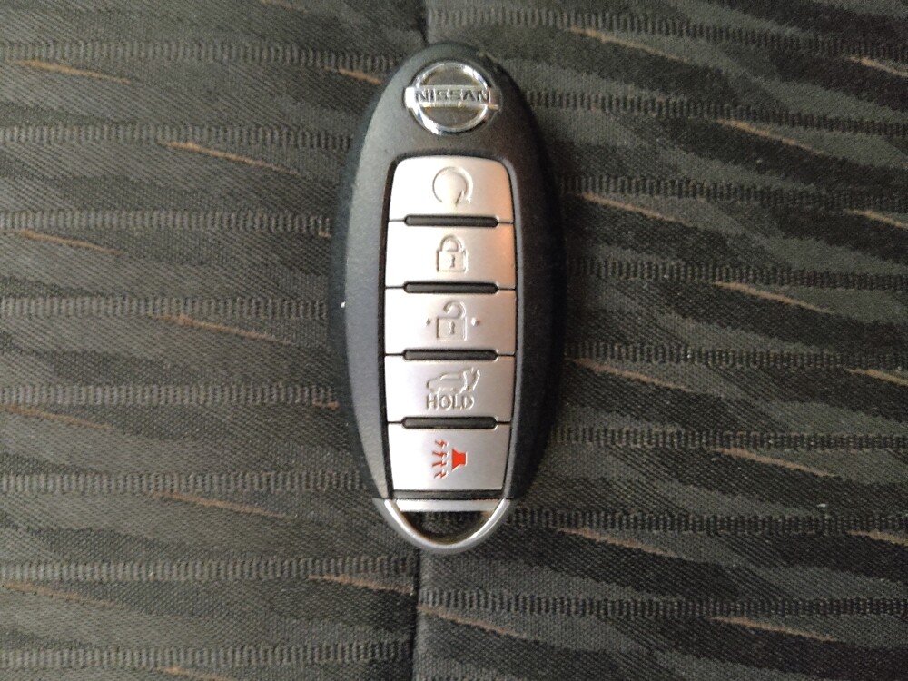 2019 Nissan Rogue in Taylor, MI 48180 - 18086552 32