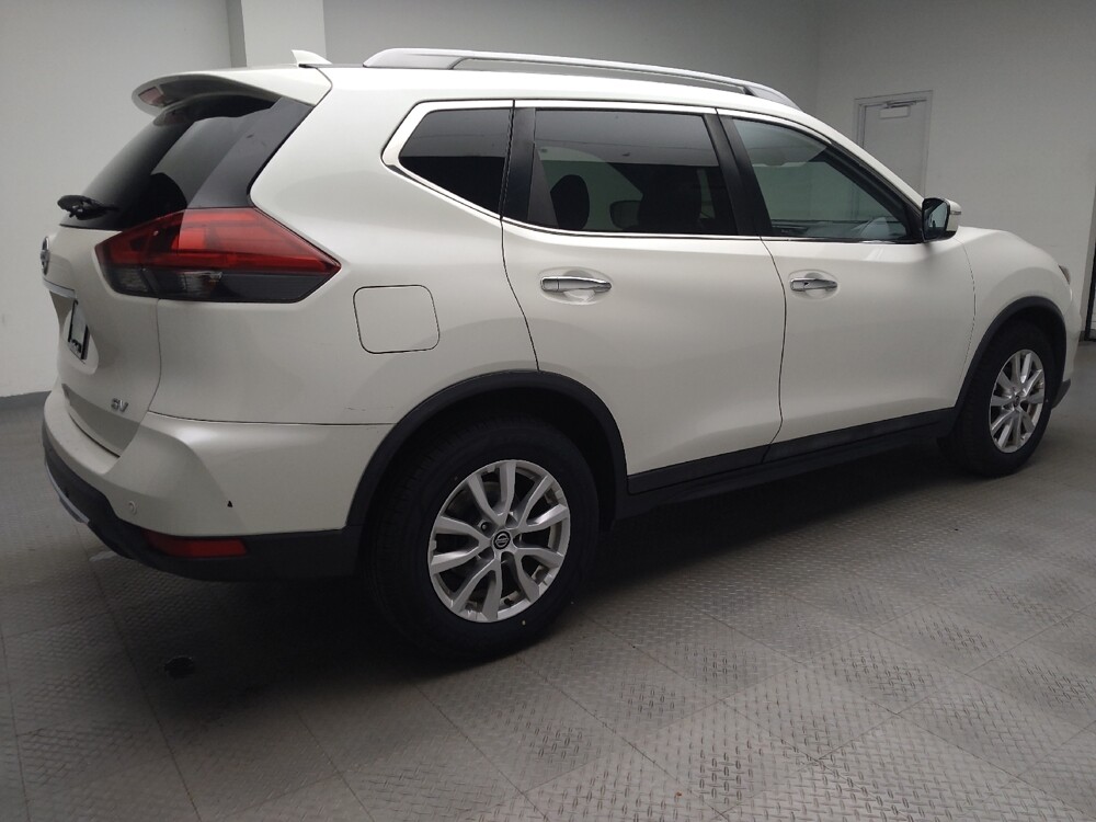 2019 Nissan Rogue in Taylor, MI 48180 - 18086552 10