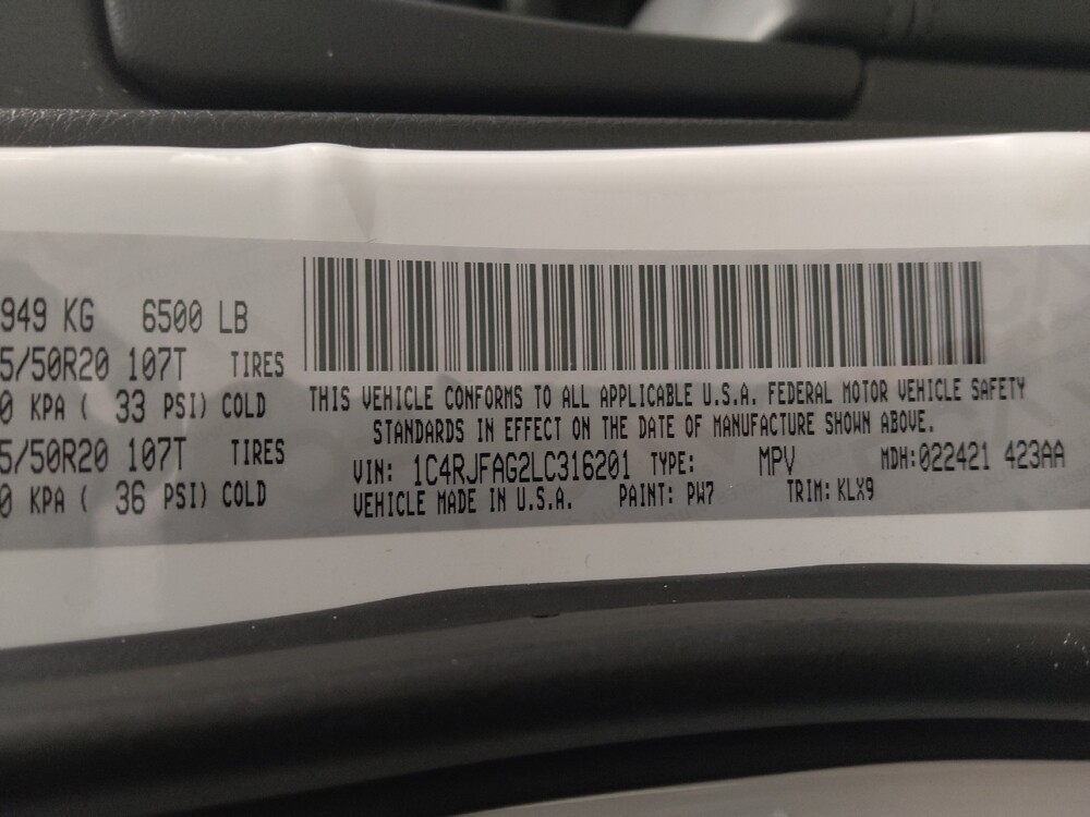 2020 Jeep Grand Cherokee in Taylor, MI 48180 - 18086553 33