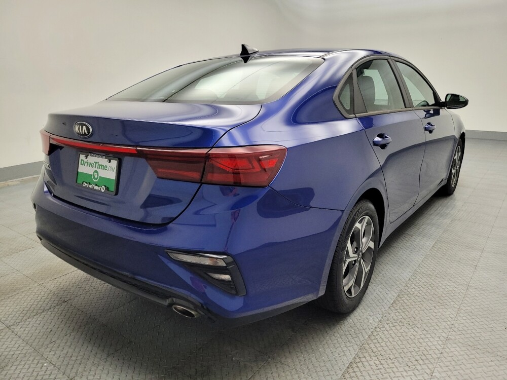 2019 Kia Forte in Springfield, MO 65807 - 18086560 9