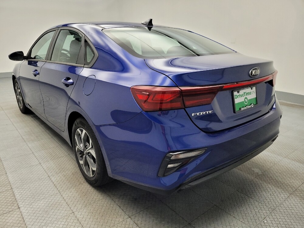 2019 Kia Forte in Springfield, MO 65807 - 18086560 5