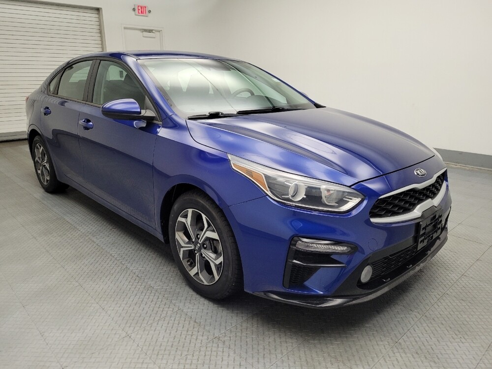 2019 Kia Forte in Springfield, MO 65807 - 18086560 13