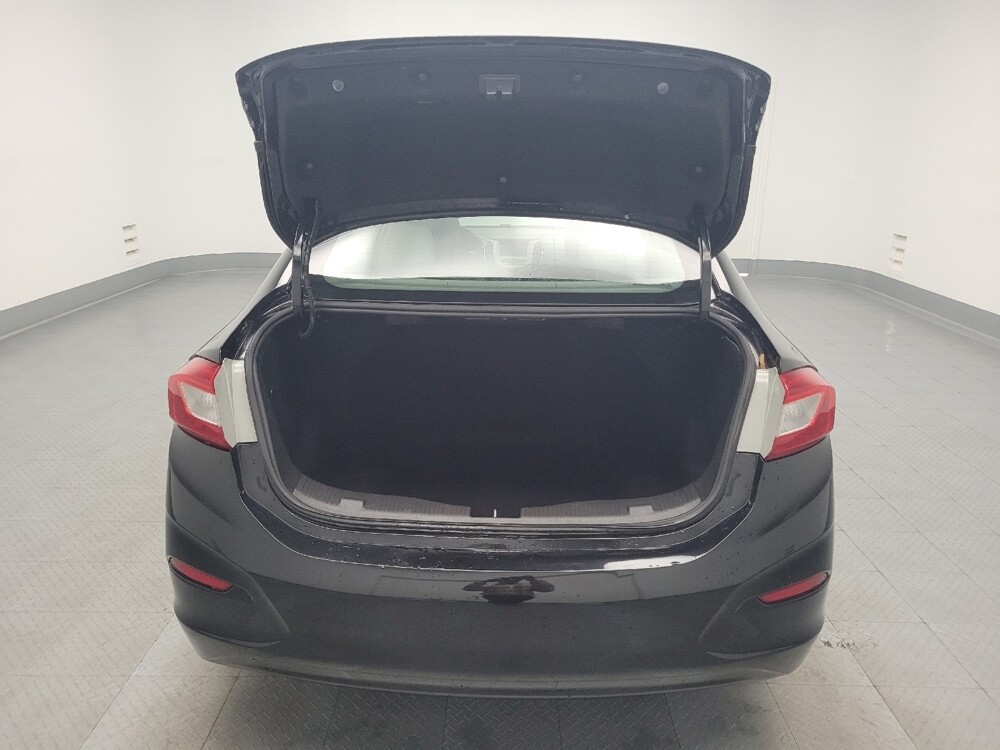 2017 Chevrolet Cruze in Memphis, TN 38128 - 18086563 29