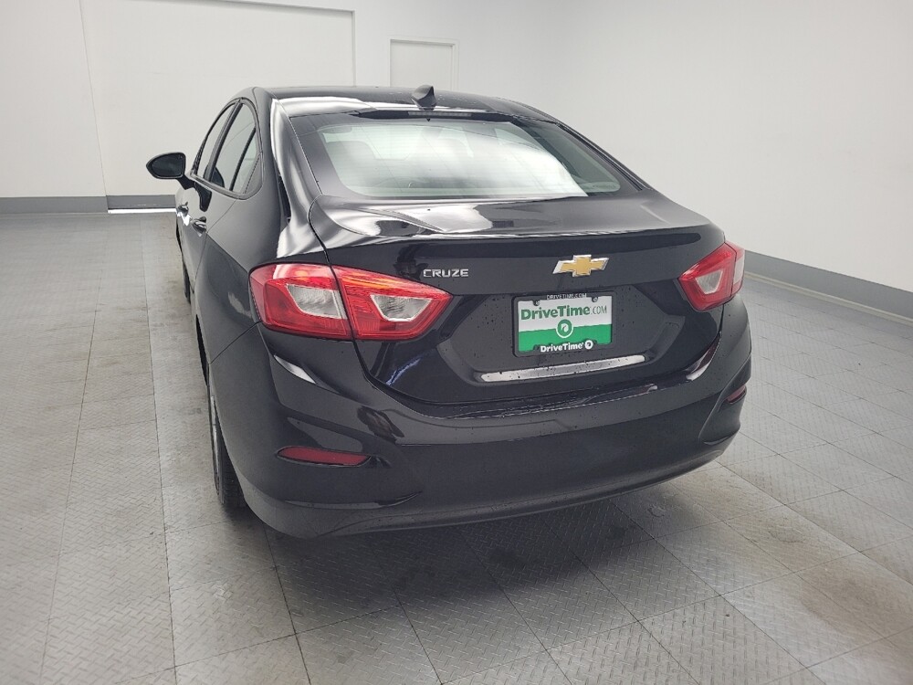2017 Chevrolet Cruze in Memphis, TN 38128 - 18086563 6