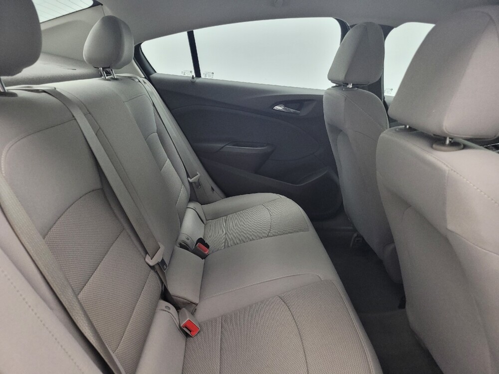 2017 Chevrolet Cruze in Memphis, TN 38128 - 18086563 19