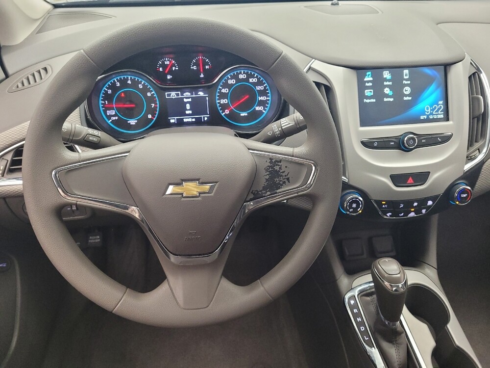 2017 Chevrolet Cruze in Memphis, TN 38128 - 18086563 22