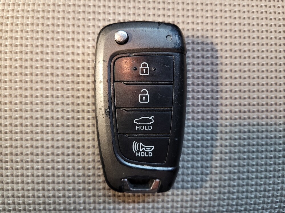 2018 Hyundai Accent in Columbia, SC 29210 - 18086567 32