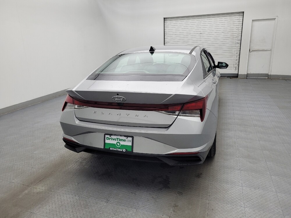 2021 Hyundai Elantra in Columbia, SC 29210 - 18086568 7