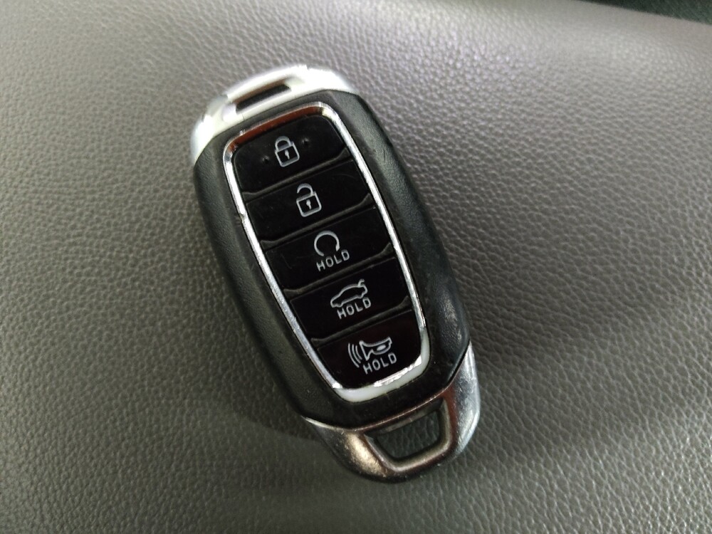 2021 Hyundai Elantra in Columbia, SC 29210 - 18086568 32