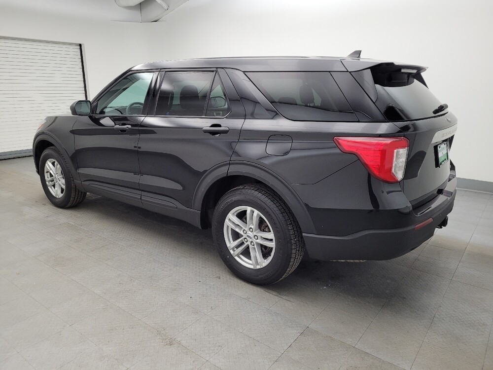 2022 Ford Explorer in Cincinnati, OH 45255 - 18086575 3