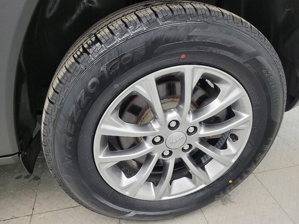 2019 Jeep Cherokee in Lexington, KY 40509 - 18086576 31