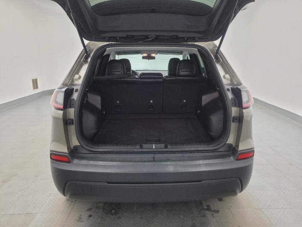 2019 Jeep Cherokee in Lexington, KY 40509 - 18086576 29