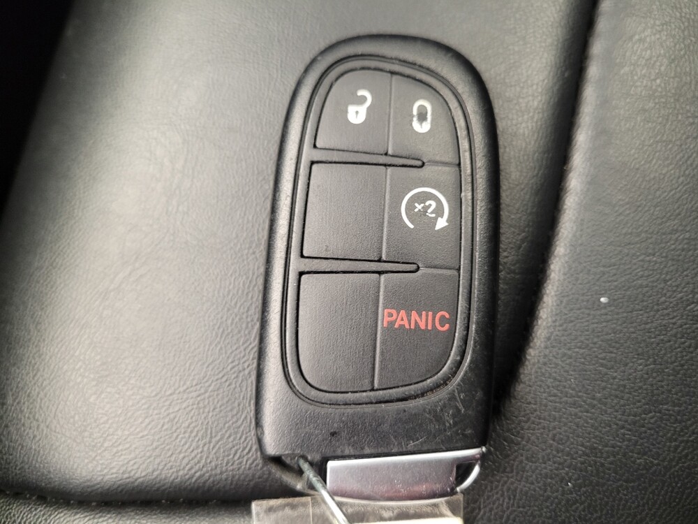 2019 Jeep Cherokee in Lexington, KY 40509 - 18086576 32