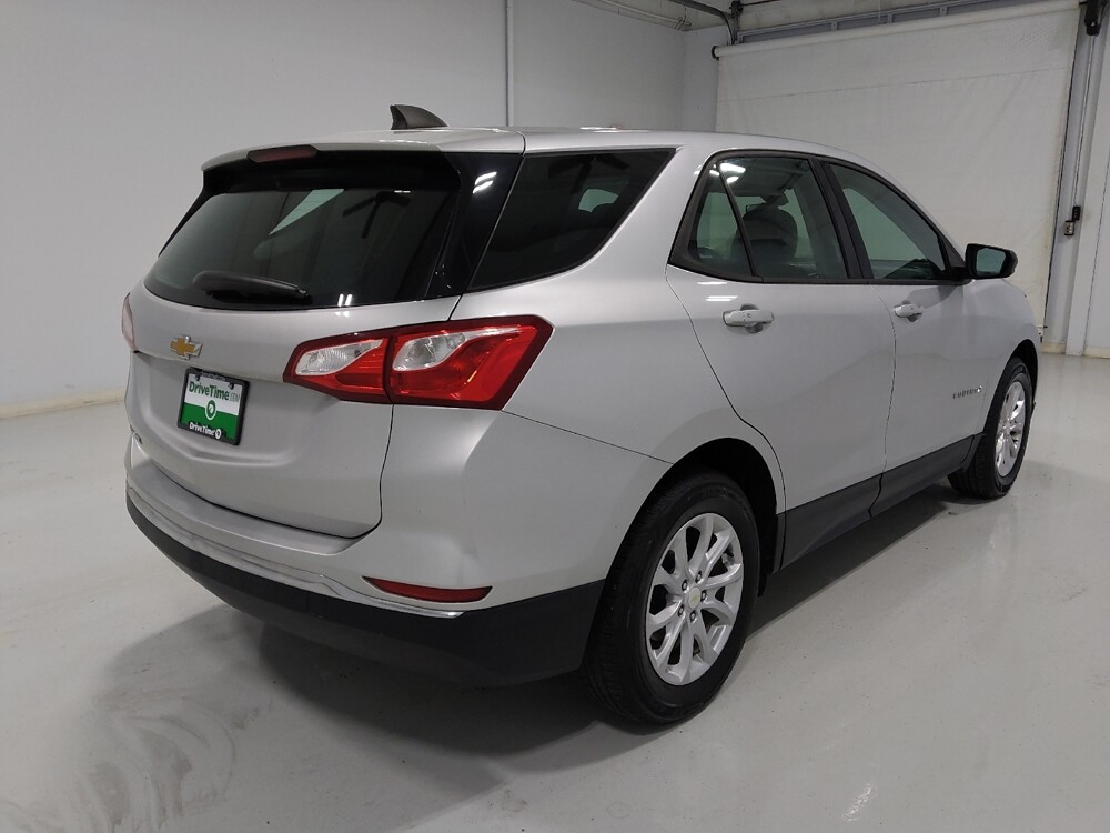 2018 Chevrolet Equinox in Columbus, OH 43231 - 18086577 9