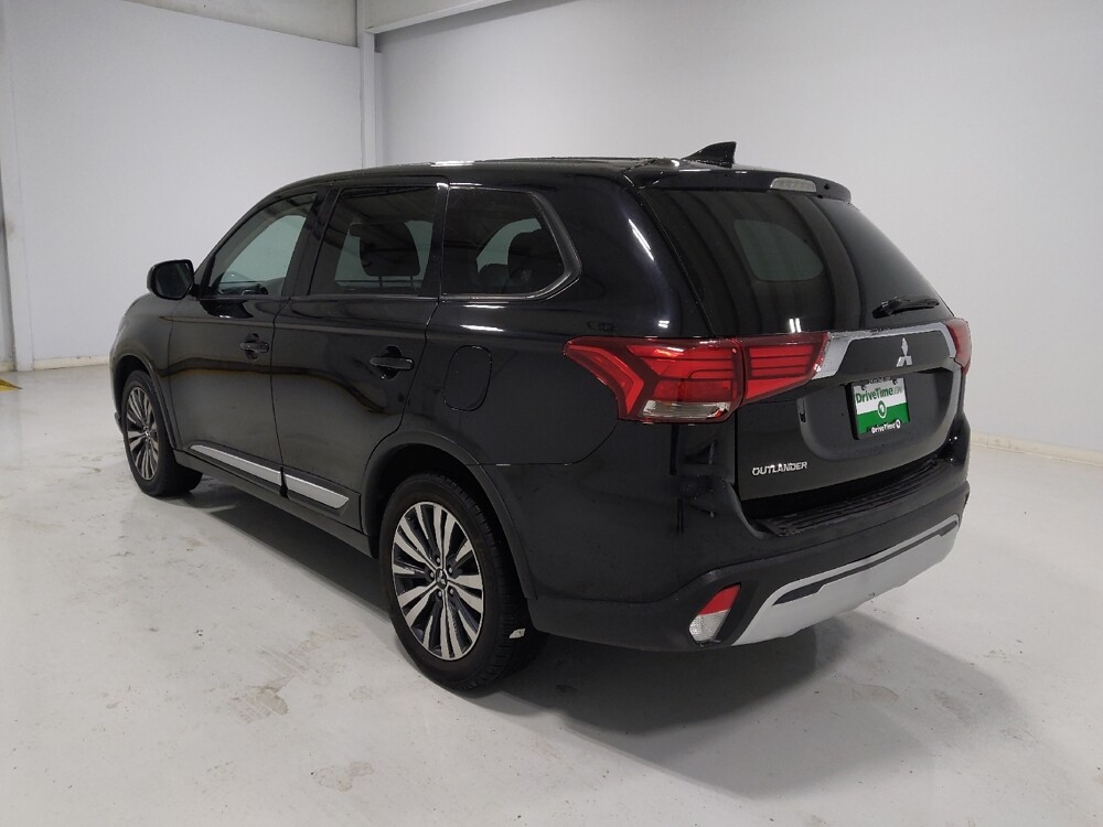 2020 Mitsubishi Outlander in Columbus, OH 43231 - 18086579 5
