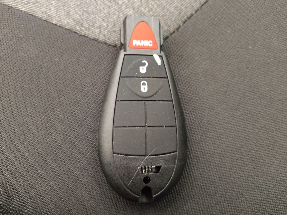 2018 Jeep Cherokee in Denver, CO 80012 - 18086585 32