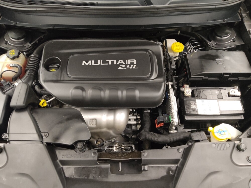 2018 Jeep Cherokee in Denver, CO 80012 - 18086585 30