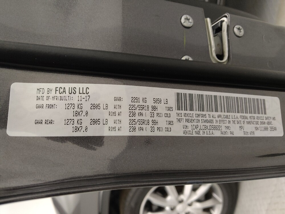 2018 Jeep Cherokee in Denver, CO 80012 - 18086585 33