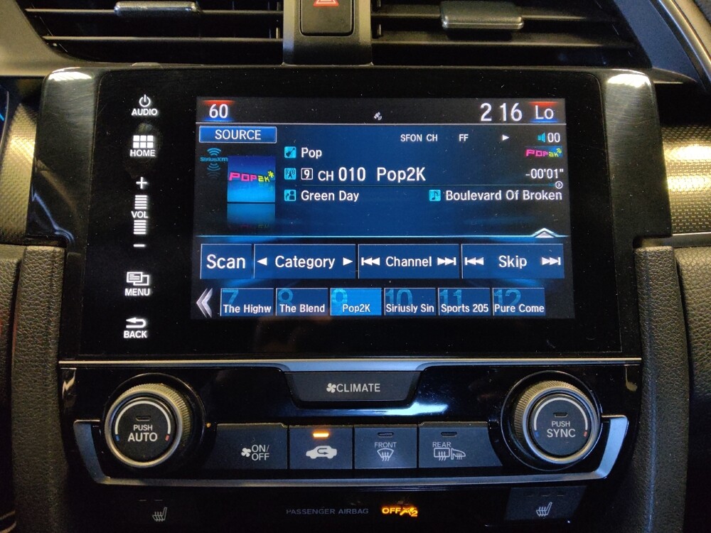 2018 Honda Civic in Glendale, AZ 85301 - 18086586 25