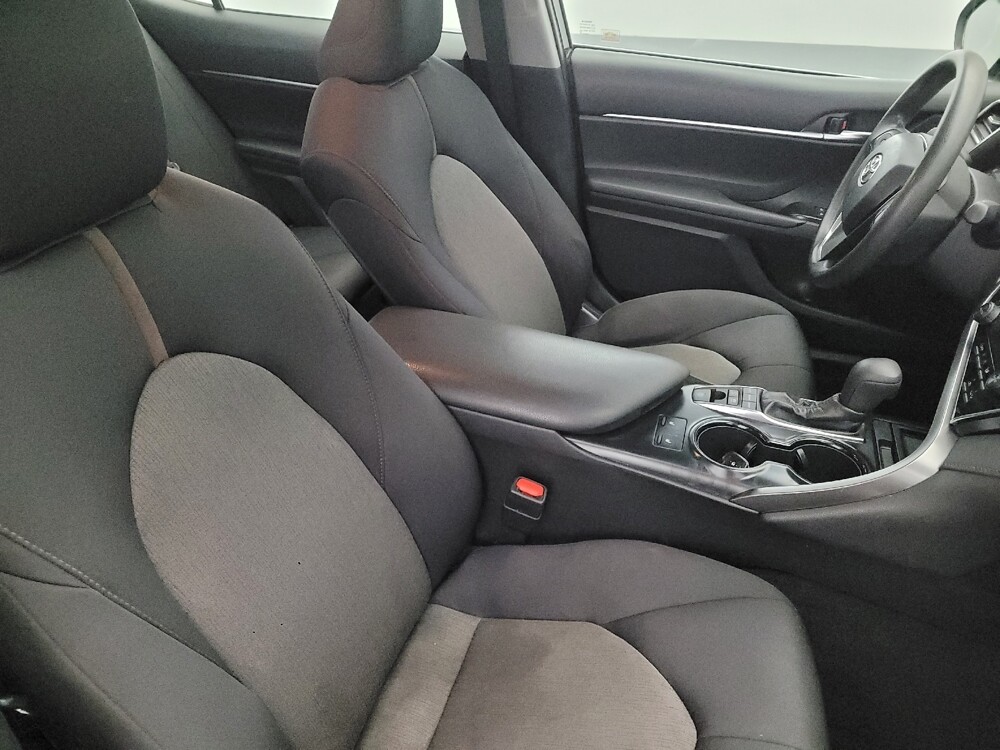 2018 Toyota Camry in Richmond, VA 23235 - 18086587 21