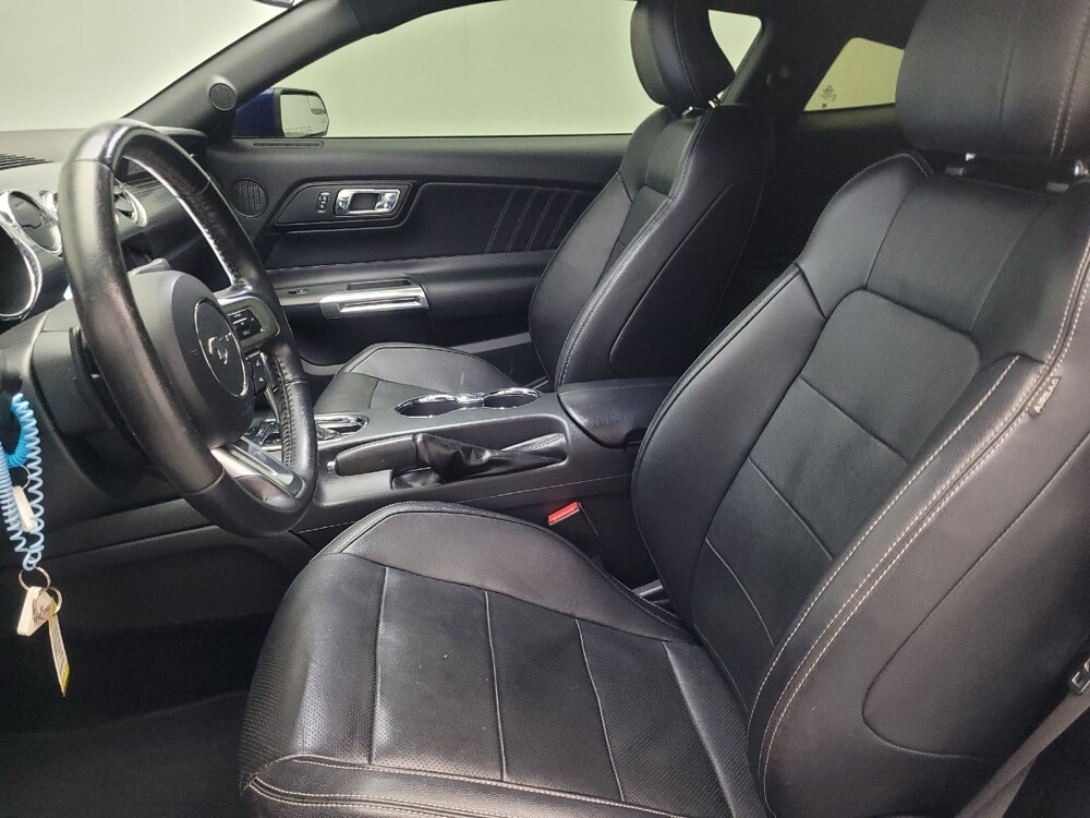 2016 Ford Mustang in Marietta, GA 30062 - 18086596 17