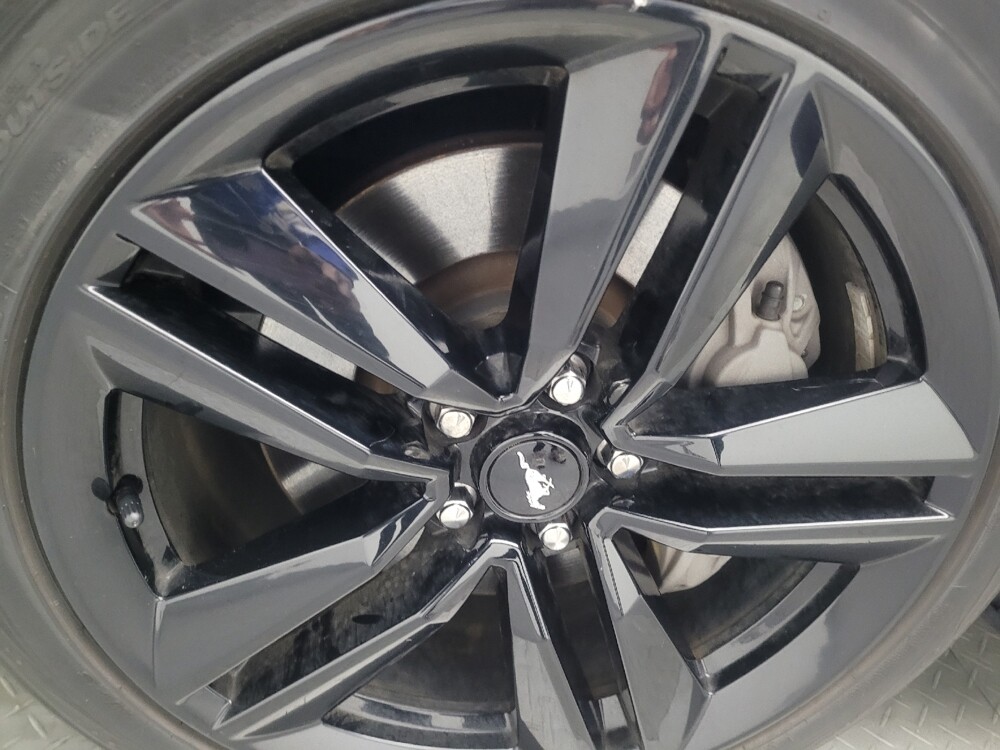 2016 Ford Mustang in Marietta, GA 30062 - 18086596 31