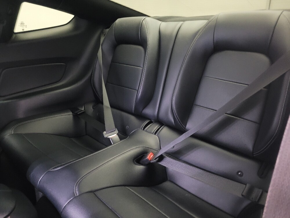 2016 Ford Mustang in Marietta, GA 30062 - 18086596 18