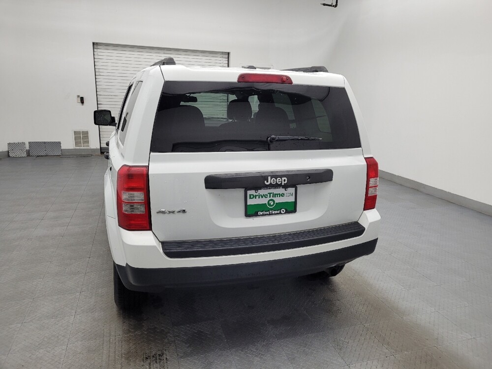 2017 Jeep Patriot in Salem, VA 24153 - 18086599 6