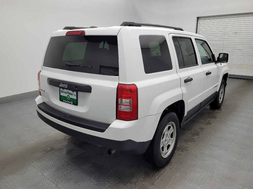 2017 Jeep Patriot in Salem, VA 24153 - 18086599 9