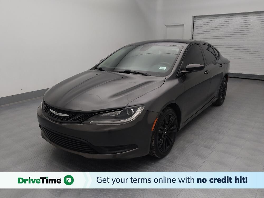 2017 Chrysler 200 in St. Louis, MO 63136 - 18086602