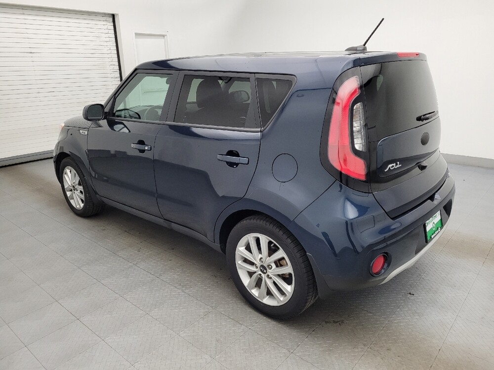 2019 Kia Soul in Greenville, SC 29607 - 18086607 3
