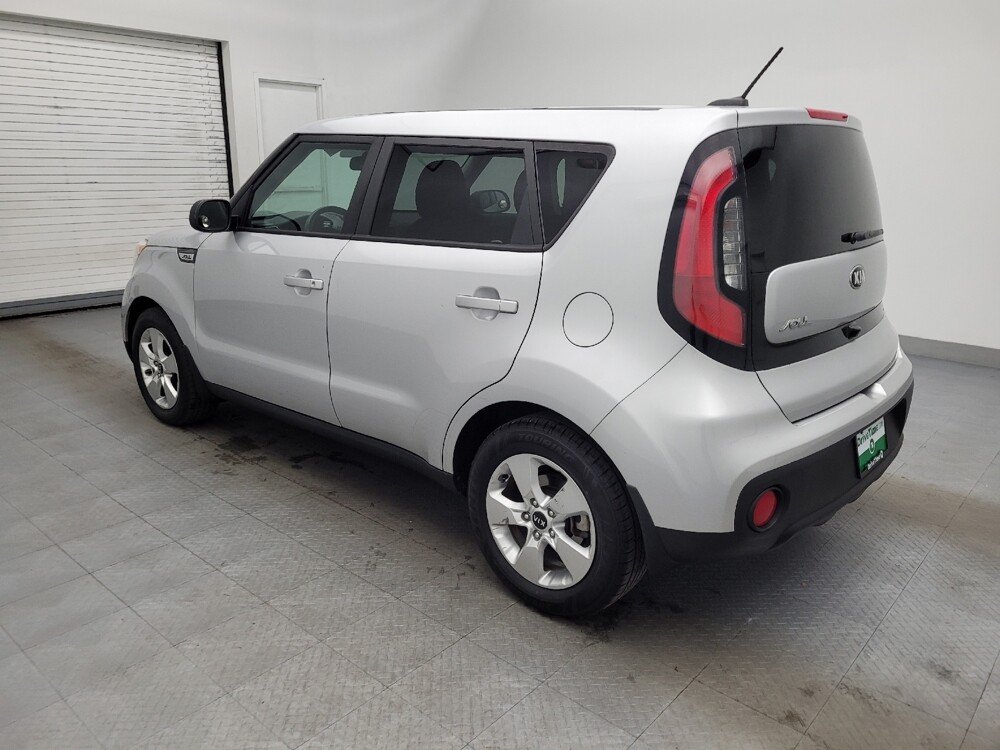 2017 Kia Soul in Greenville, SC 29607 - 18086610 3