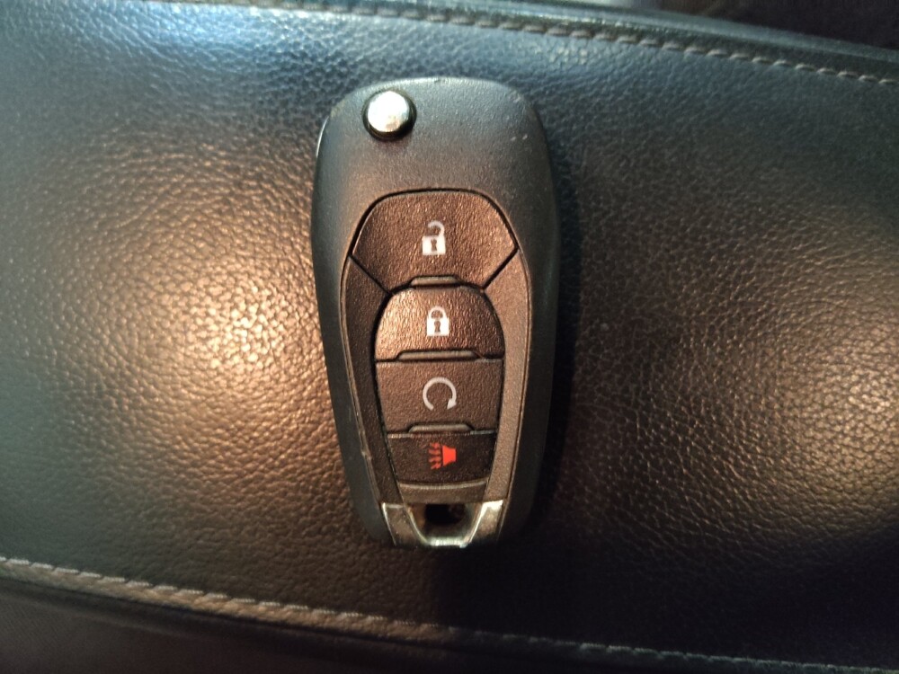 2019 Chevrolet Cruze in Charlotte, NC 28213 - 18086612 32